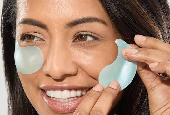 Velvet Glow Hyaluronic Eye Patches